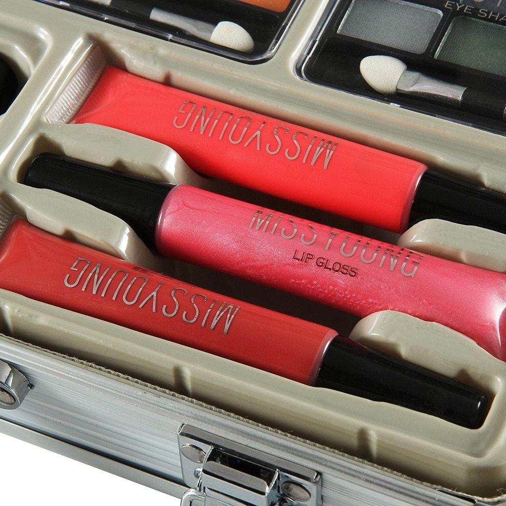 Makeup set. - Image 3