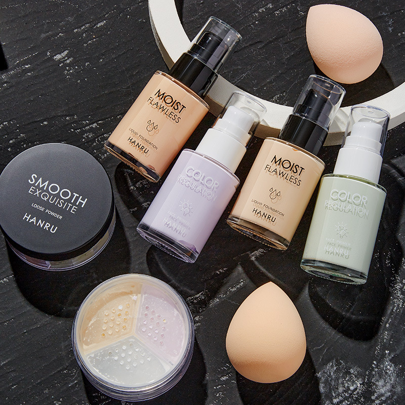 Makeup Set 4Pieces Isolated Powder.