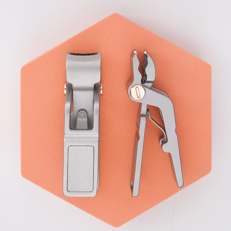 Crocodile-shaped Wide Jaw Nail Clippers - Image 5