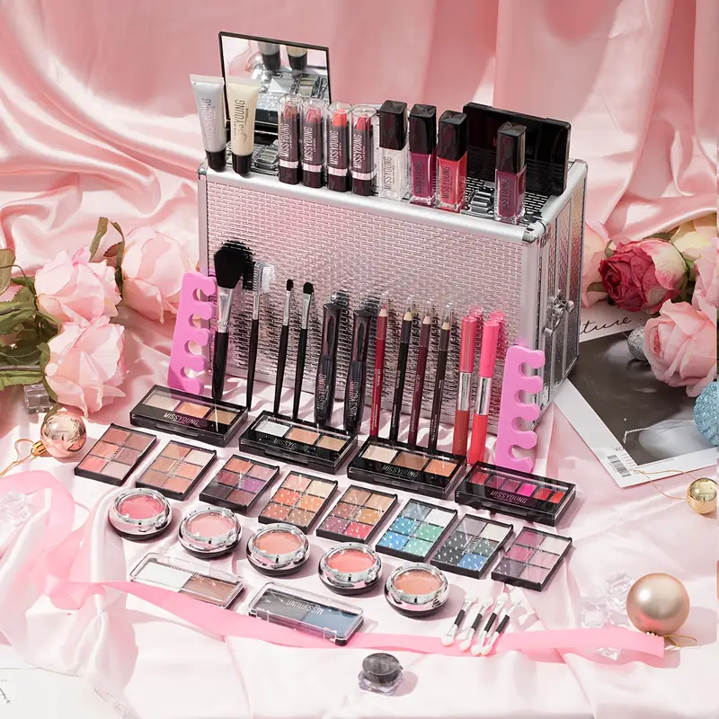 Luxury Silvery Makeup Set - Image 4