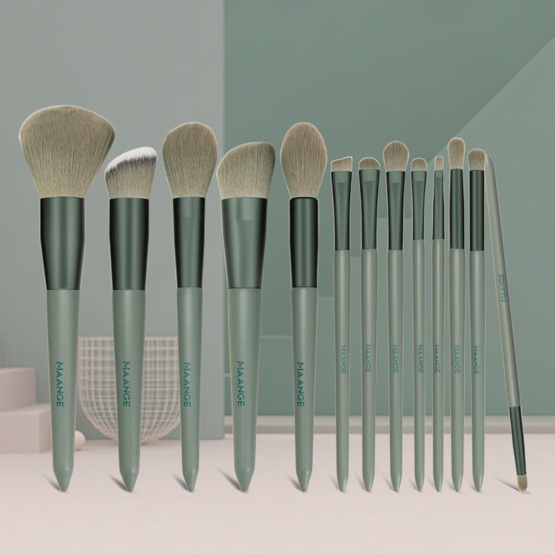 3 makeup brush set beauty tools - Image 3